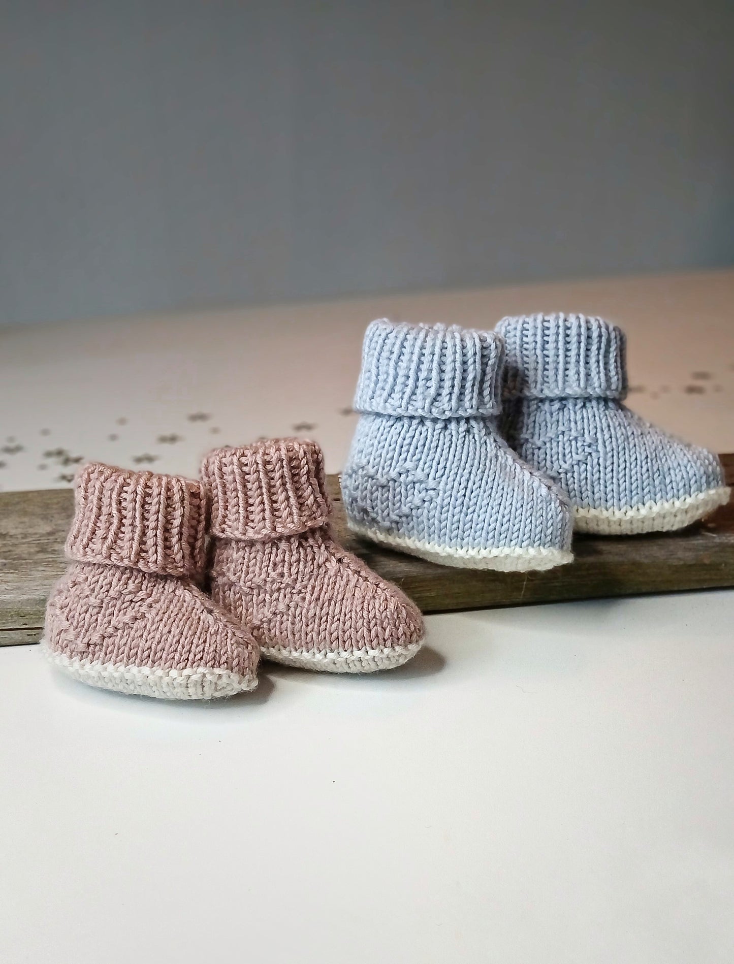 Tiny Heart Baby Booties