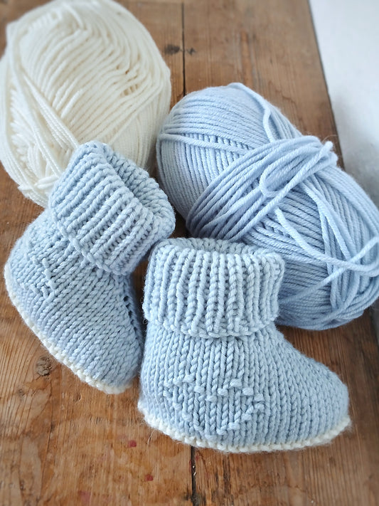 Tiny Heart Baby Booties